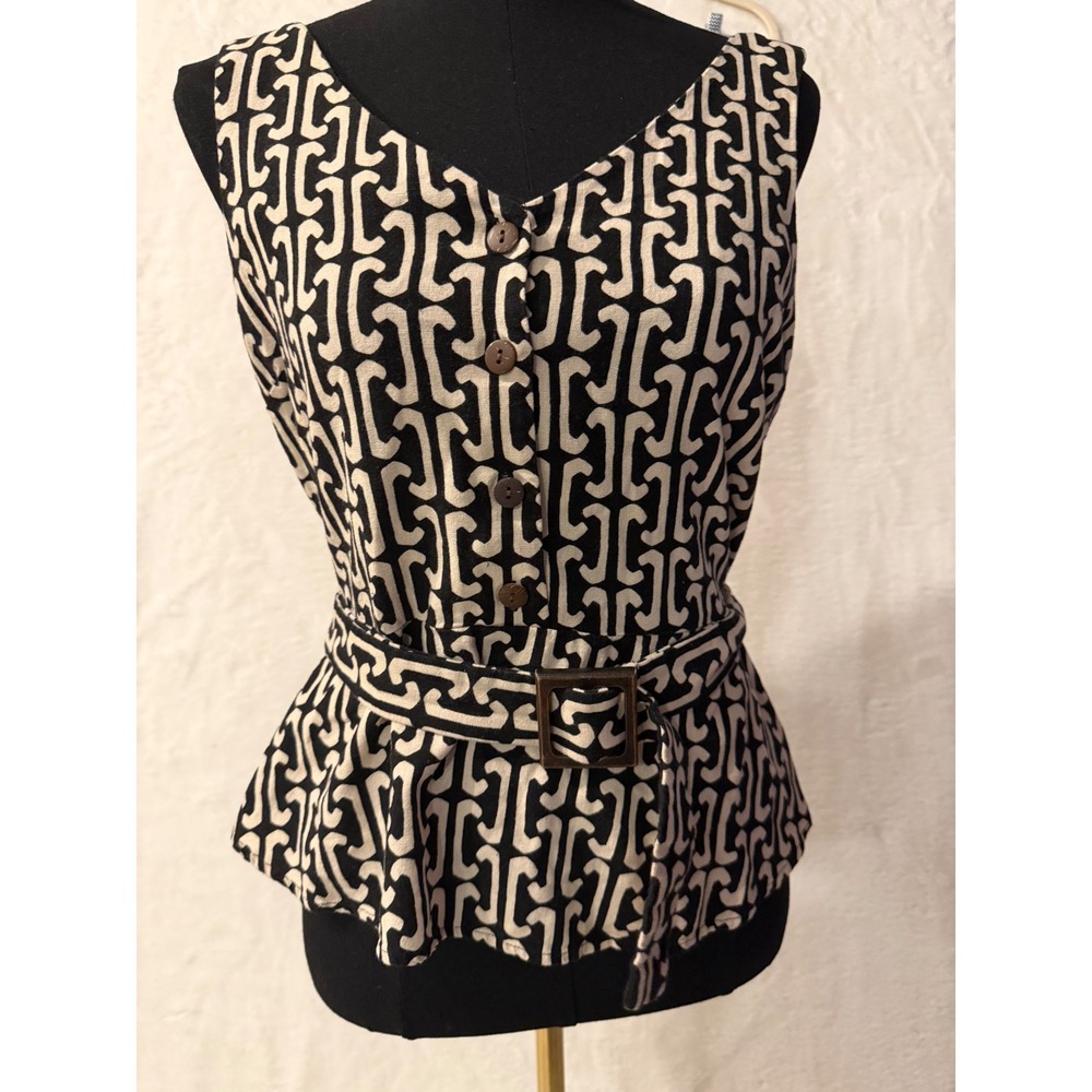Monteau Los Angeles Geometric Peplum Belted Sleeveless Top Black Cream Large